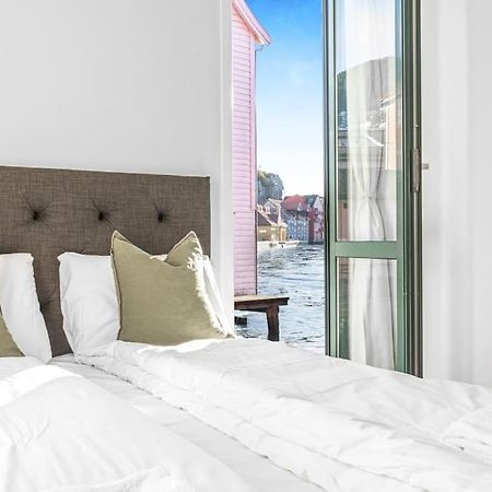 Ocean-View Haven: Take A Swim From Your Window! Bergen Eksteriør billede