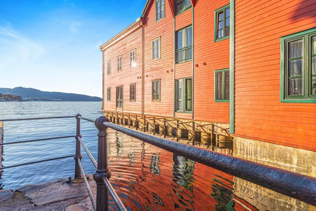 Ocean-View Haven: Take A Swim From Your Window! Bergen Eksteriør billede